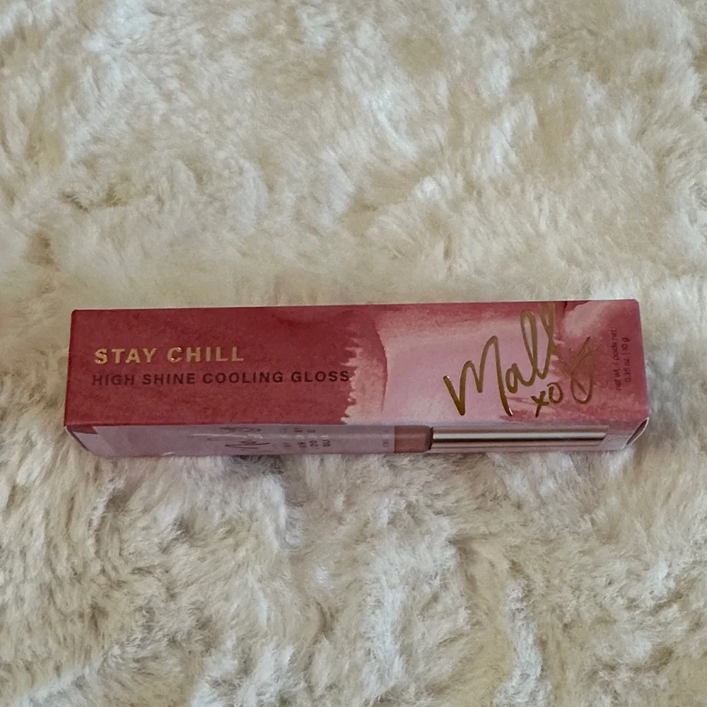 Mally Stay Chill High Shine Cooling Gloss. Snowstorm Sugar